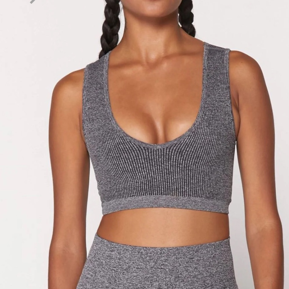 Gray Ribbed Crop Top - Picture 5 of 11